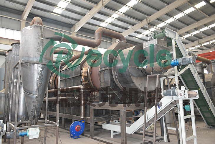 <strong>连续式脱漆炉：工业脱漆的革新者</strong>