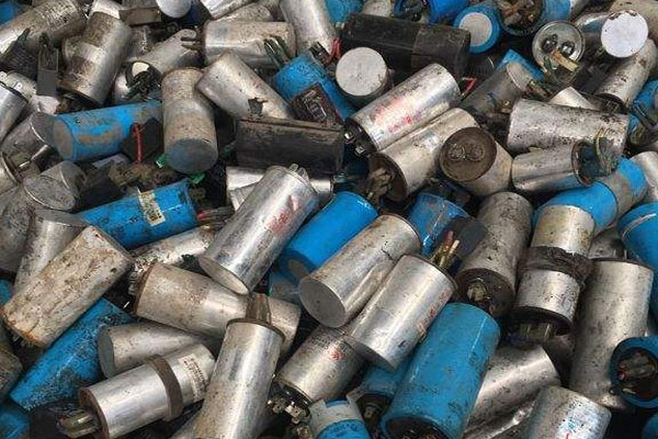 <strong>电容的处理与价值利用</strong>